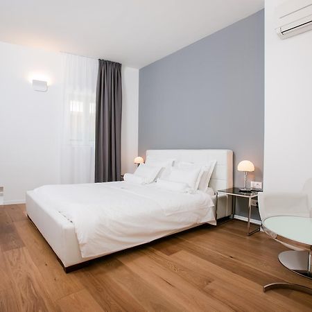 Divota Apartment Hotel Сплит Экстерьер фото